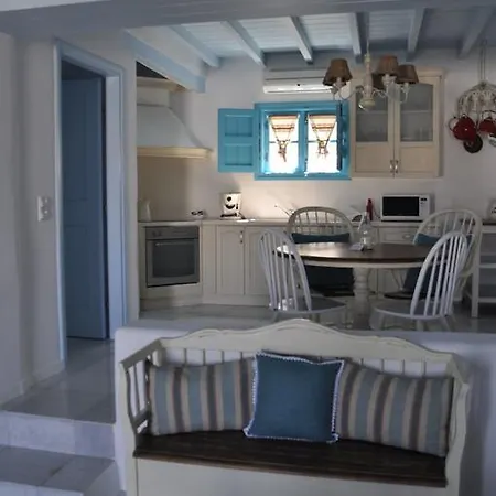 Belogna Ikons Villa Vivlos Room photo