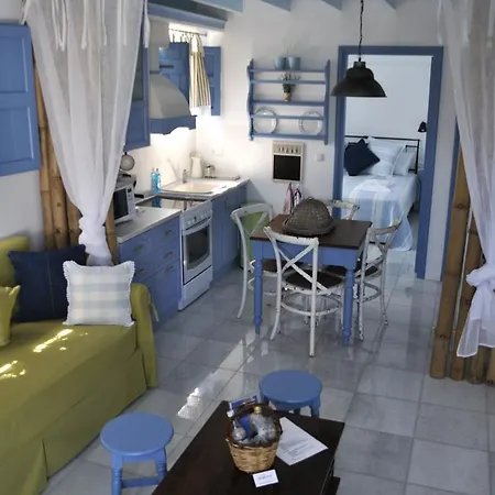 Belogna Ikons Villa Vivlos Room photo