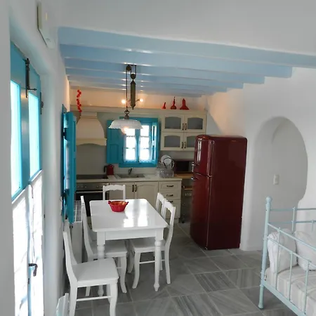 Belogna Ikons Villa Vivlos Room photo